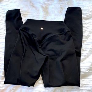 Balance athletica ascend leggings